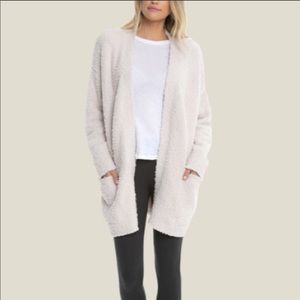 Brand new, never worn Barefoot dreams cardigan